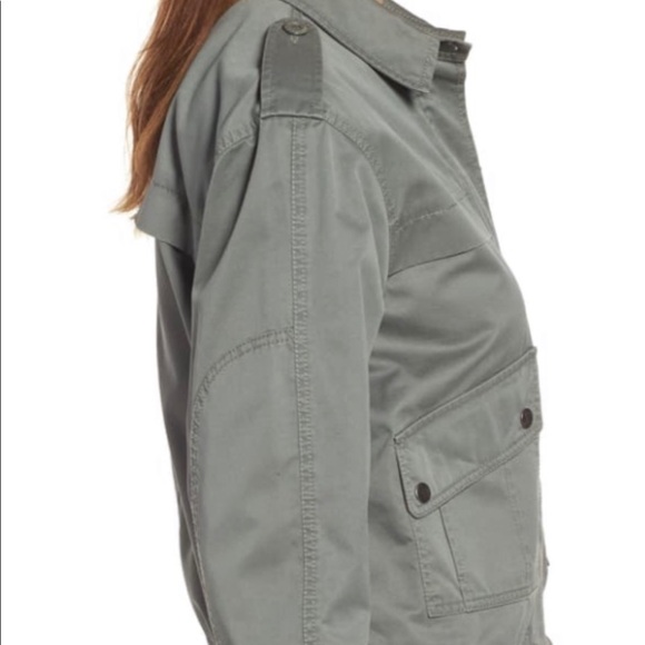 NEW Velvet by Graham & Spencer Cropped Army Jacket - Picture 4 of 11